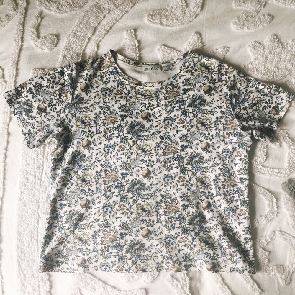 Flowery T-shirt